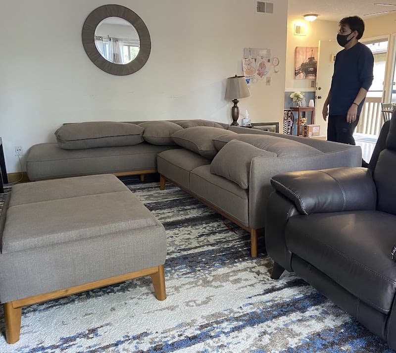 Claudia's Cleaning Services - House Cleaning in Irvine