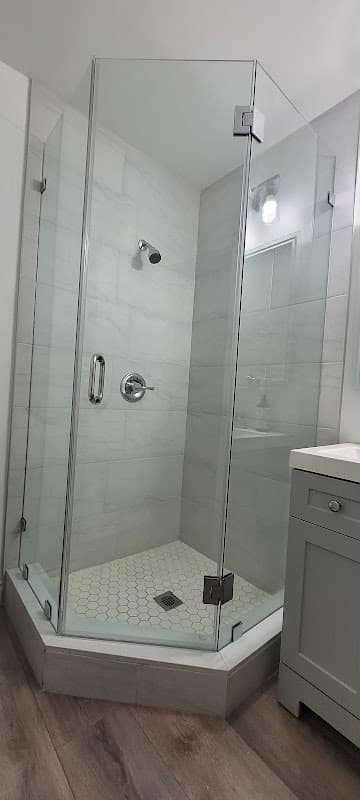 Cleaning Maddison - Commercial Cleaning in Los Angeles