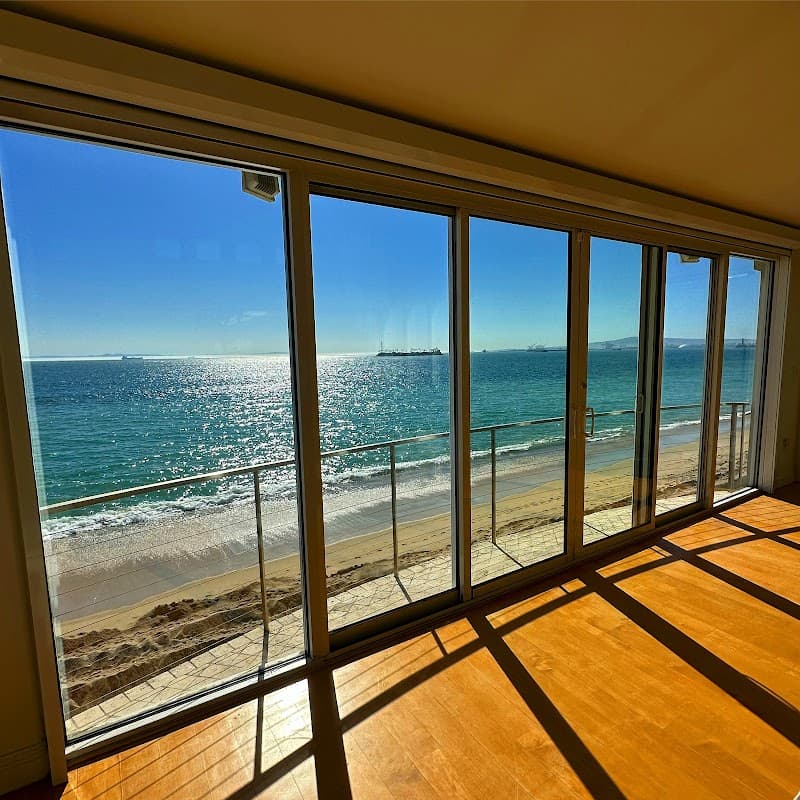 Glass Action Window Cleaning & Pressure Washing - Window Cleaning in Long Beach