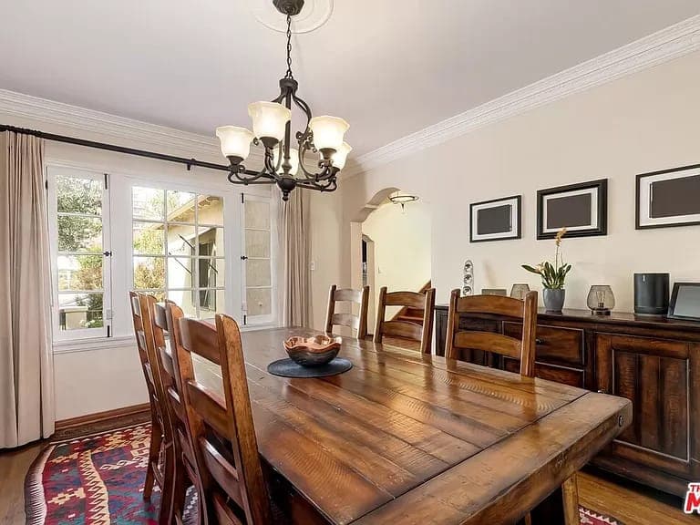 Gomez Cleaning Service - House Cleaning in Sylmar