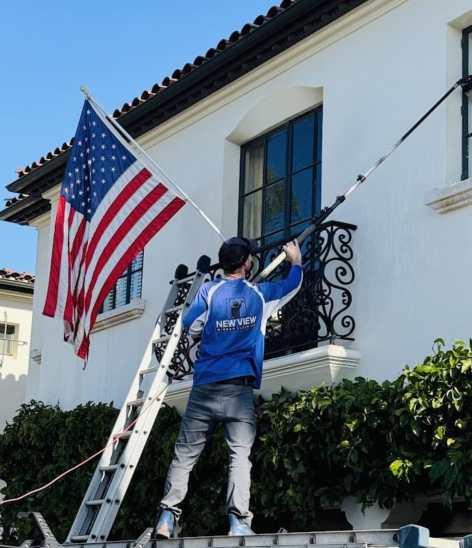 New View Window Cleaning - Window Cleaning in Huntington Beach