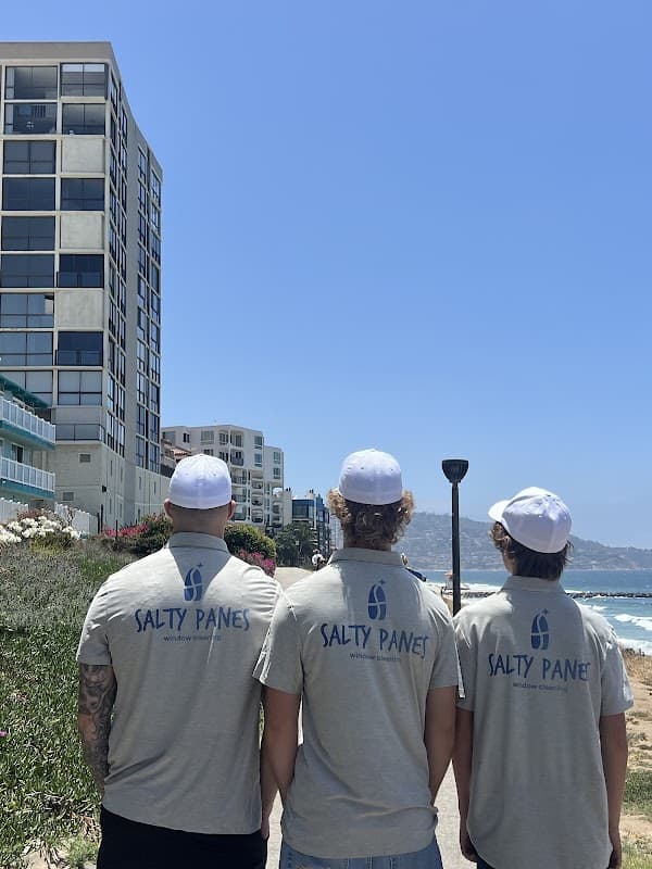 Salty Panes - Window Cleaning in Torrance